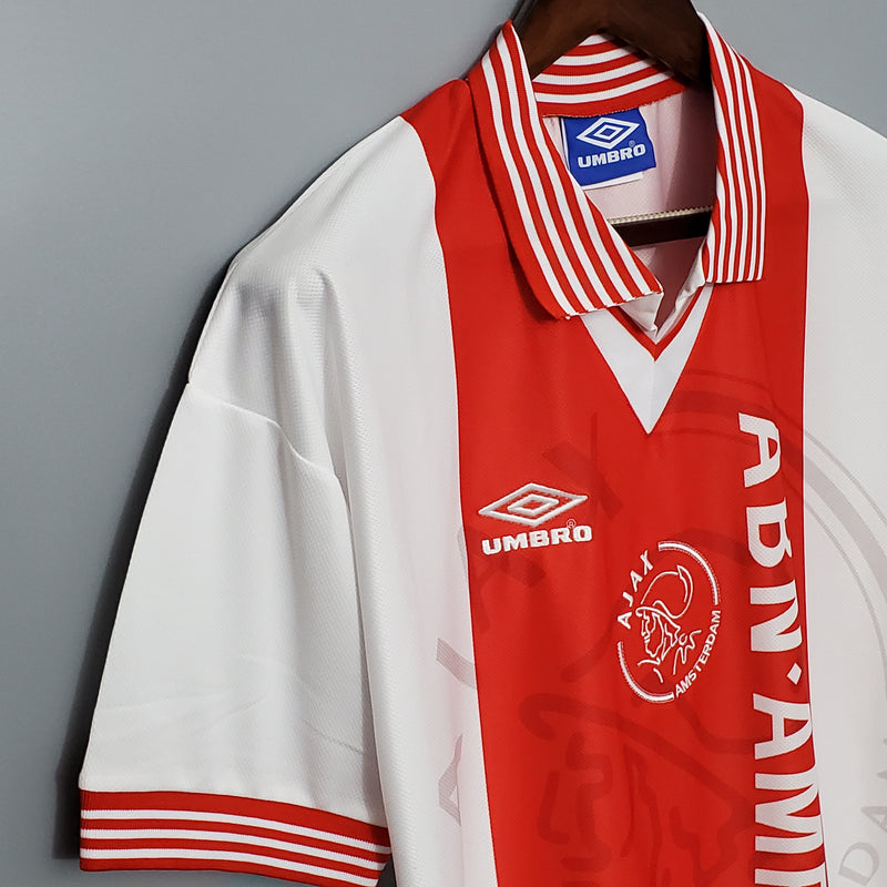Ajax 95/96 - Primeiro Uniforme